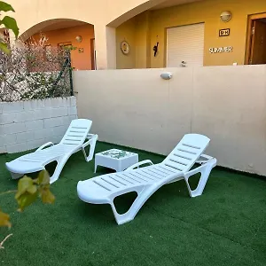  Apartamento Bajo Con Jardin A Pie De Playa Y Piscina Comunitaria Con Jacuzzi España
